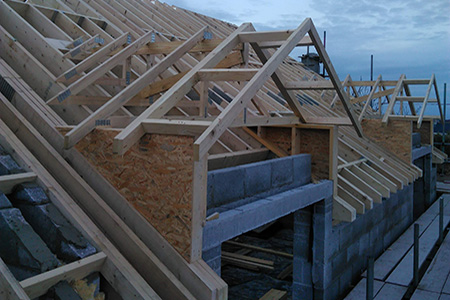 traditional cut roof design